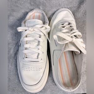 Reebok Shoes Womens SZ 9.5 Club C85 Mule Sneakers pre owned in great shape ❤️👟